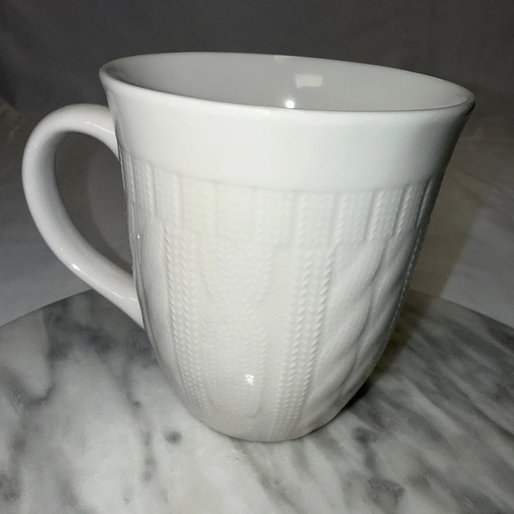 Maud Borup Mug Cup, Cable Knit Sweater Design, Cream Color, 16 Oz